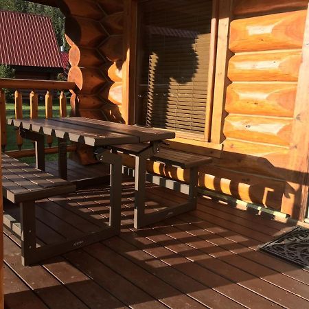 Yoho Chalets Vila Golden Exterior foto