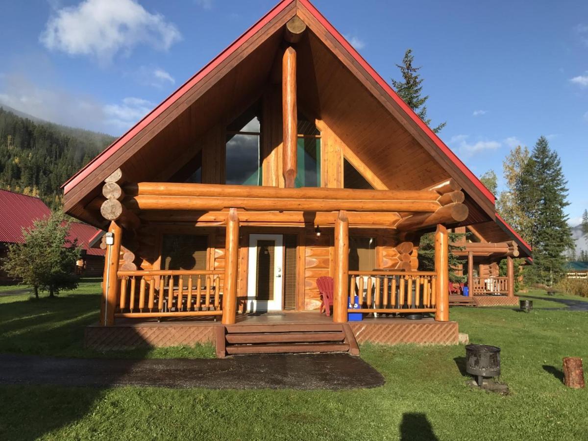 Yoho Chalets Vila Golden Exterior foto